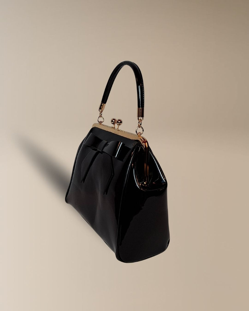 Banned American Vintage Handbag