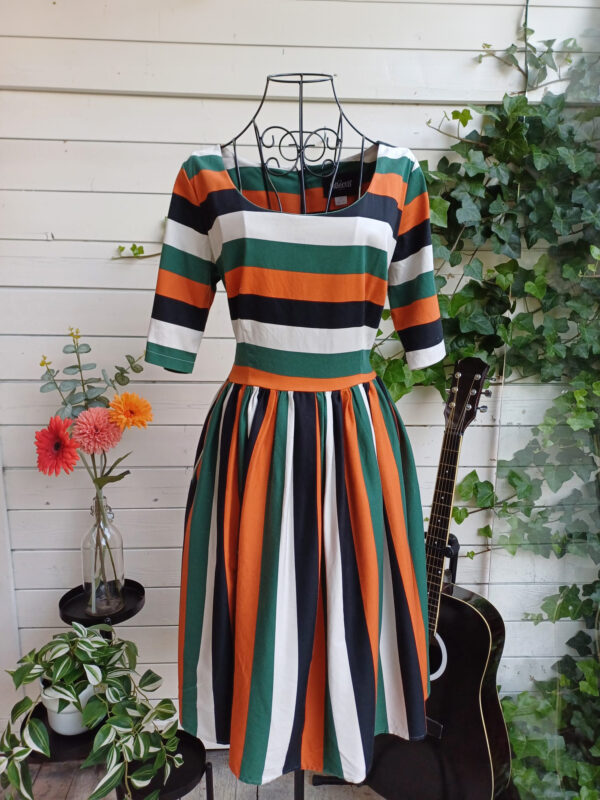 Collectif Amber-Lea Pumpkin Stripes Swingdress 🎃