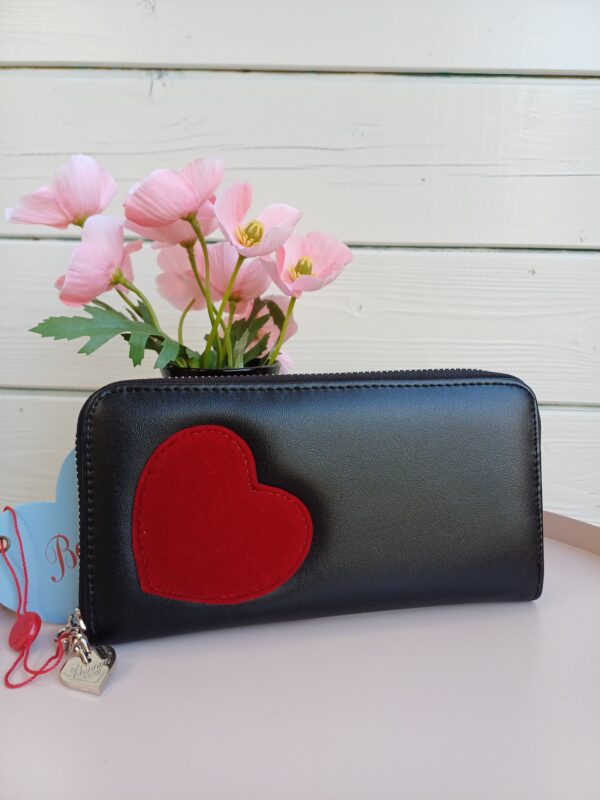 Banned Sensual Royal Wallet 😍