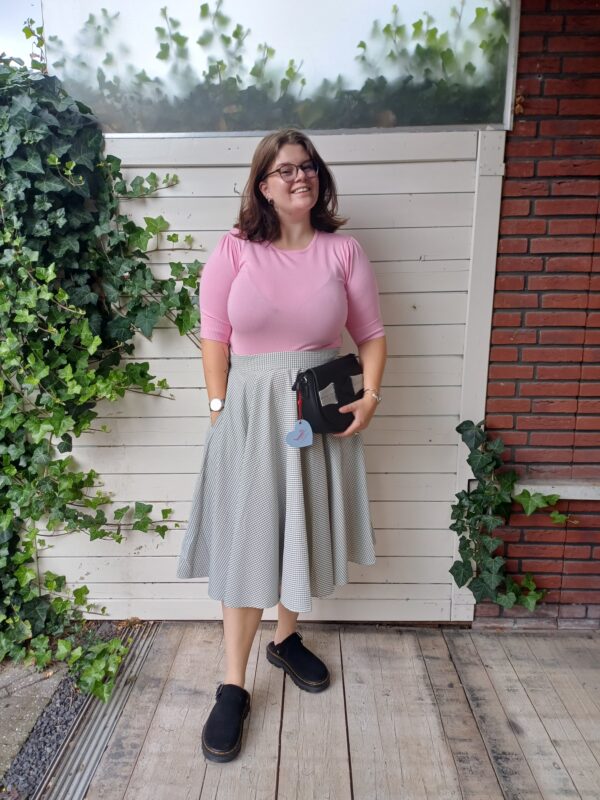 Banned Cary Navy Cheak Skirt 💙