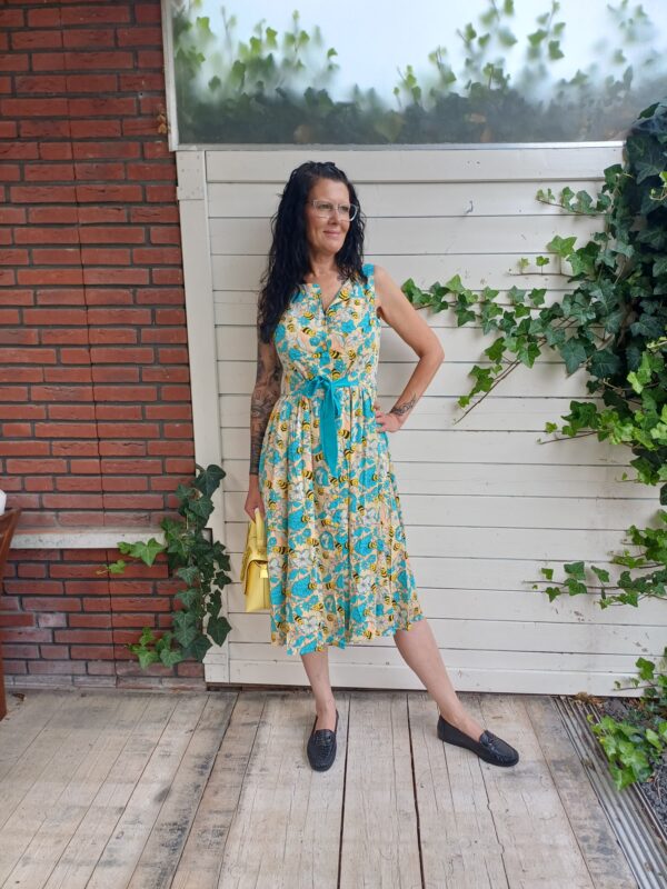 Banned Watching the Skies Dress 🐝