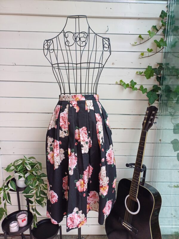 Banned English Rose Swing Skirt 🌹