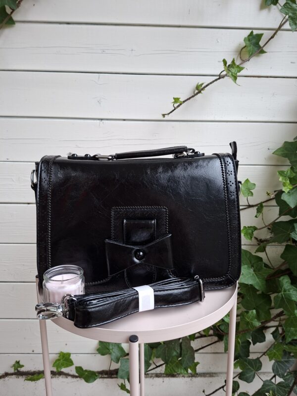 Banned Scandal Handbag 🖤